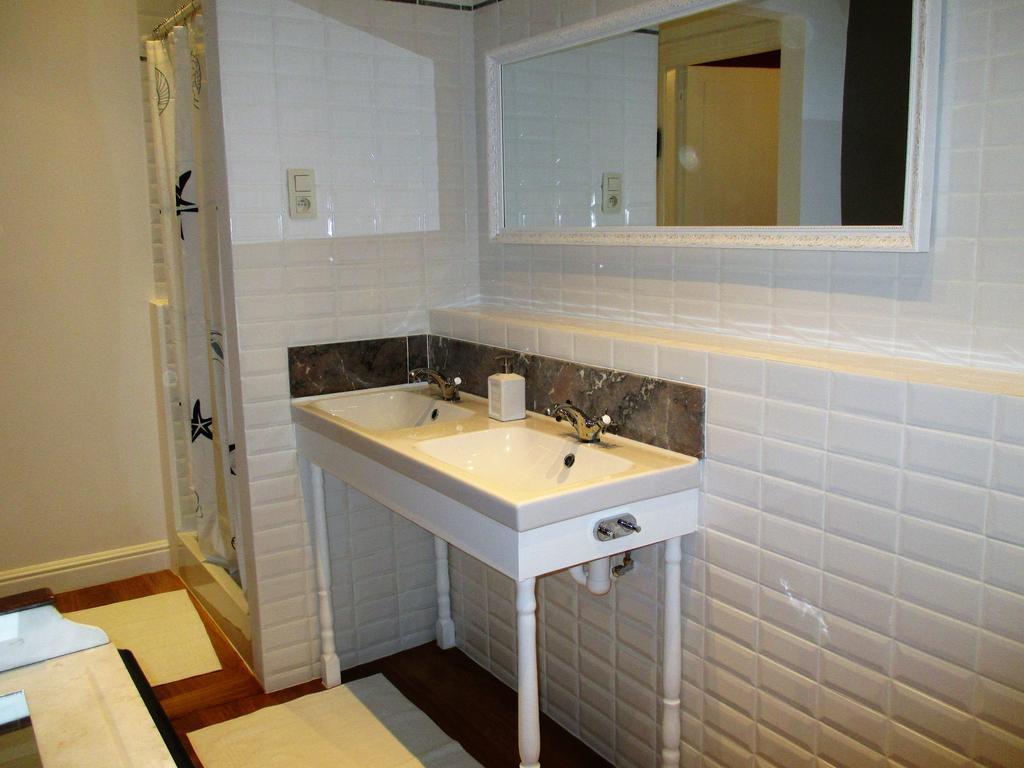 Apartments Suites In 안트베르펜 외부 사진